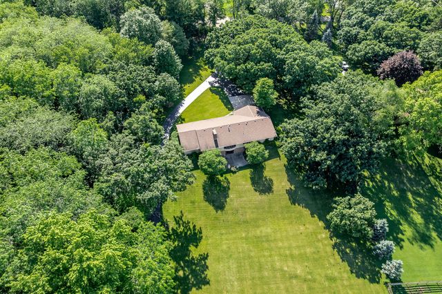 7889 Shaw Road, Belvidere, IL 61008