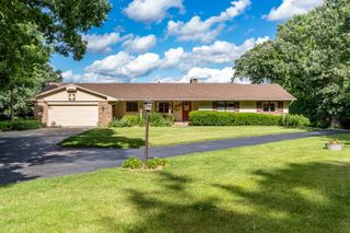 7889 Shaw Road, Belvidere, IL 61008