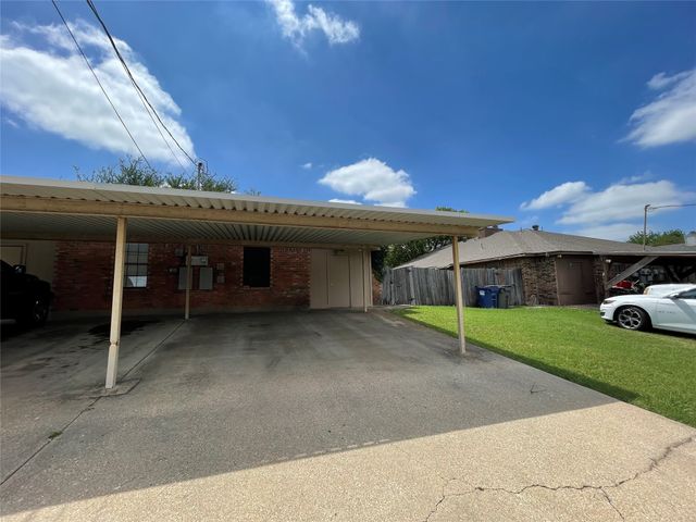1754 CARRINGTON Drive, Glenn Heights, TX 75154