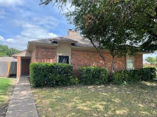 1754 CARRINGTON Drive, Glenn Heights, TX 75154
