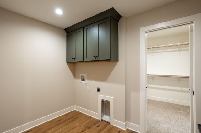 409 ANGELS REST WAY, Columbia, MO 65203