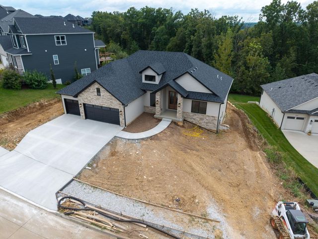 409 ANGELS REST WAY, Columbia, MO 65203