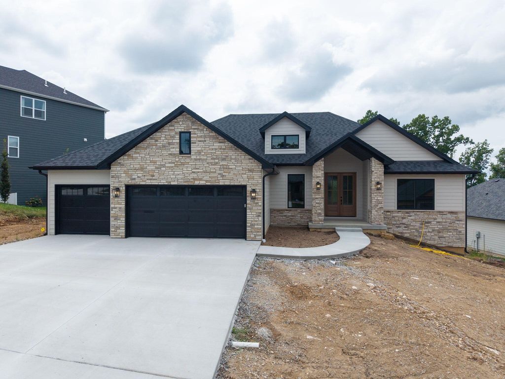 409 ANGELS REST WAY, Columbia, MO 65203