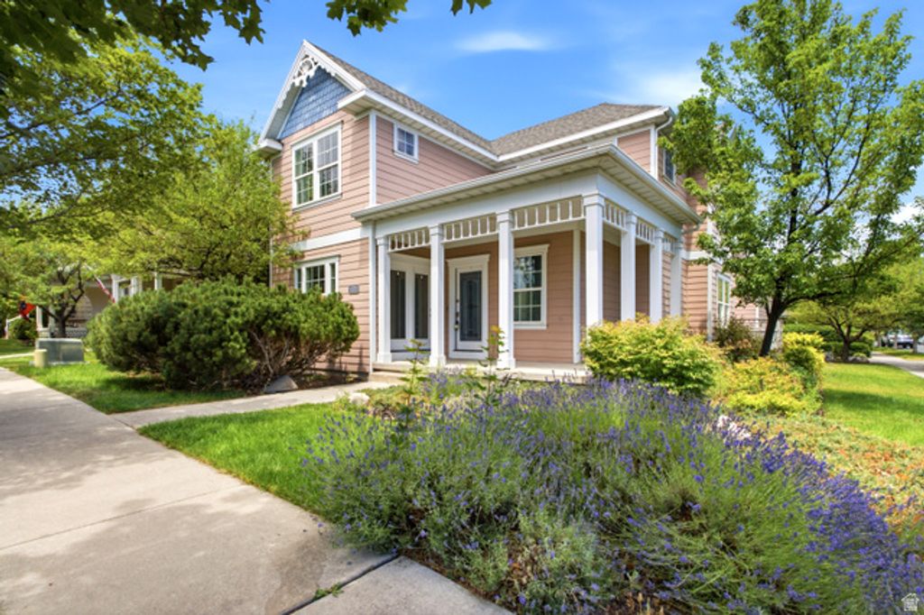 4304 W BLACKSHEAR DR, South Jordan, UT 84009