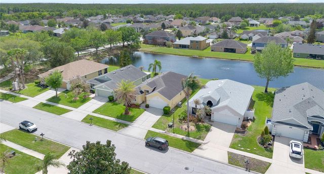 3104 STONEHURST CIRCLE, Kissimmee, FL 34741