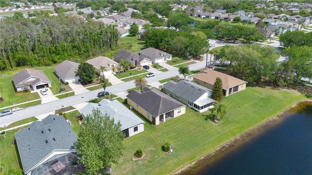 3104 STONEHURST CIRCLE, Kissimmee, FL 34741