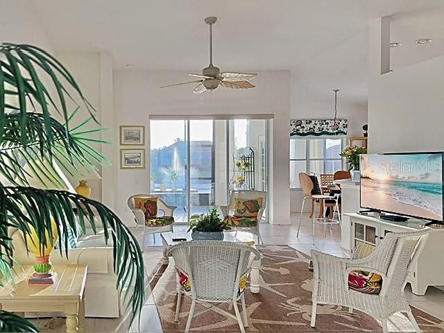 3104 STONEHURST CIRCLE, Kissimmee, FL 34741