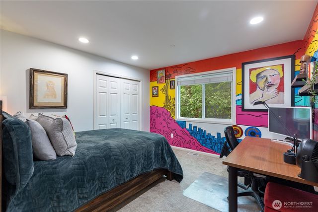 14411 SE 89th Place, Newcastle, WA 98059