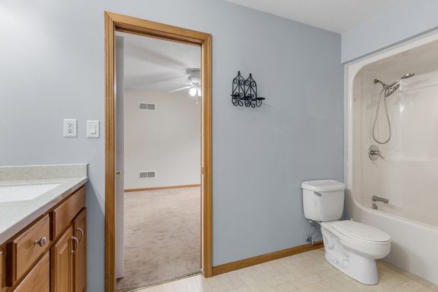 1843 N Pine Ridge Drive, La Porte, IN 46350