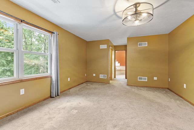 1843 N Pine Ridge Drive, La Porte, IN 46350