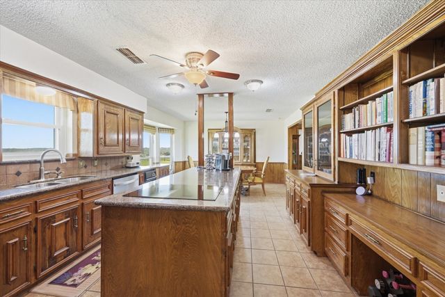 12099 CR 1028, Blue Ridge, TX 75424