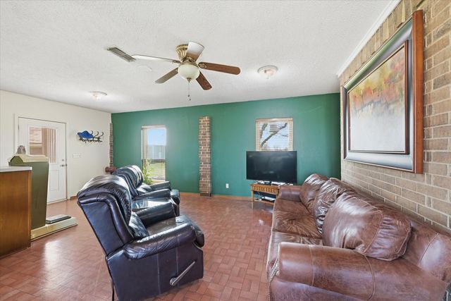 12099 CR 1028, Blue Ridge, TX 75424