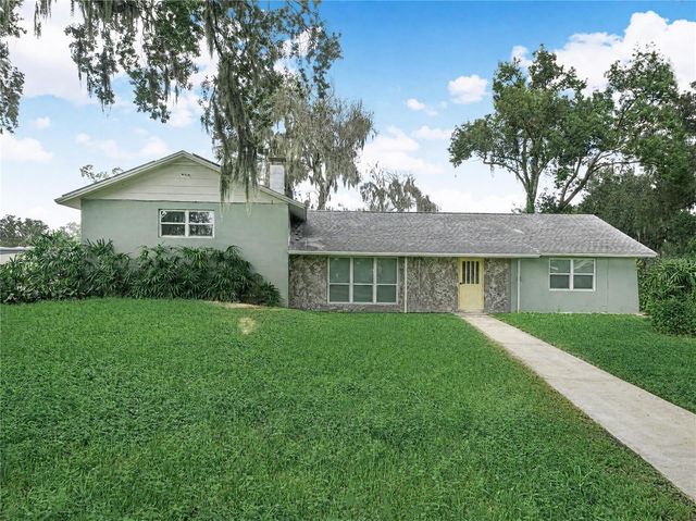 3102 THONOTOSASSA ROAD, Plant City, FL 33565
