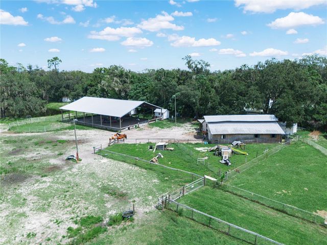 3102 THONOTOSASSA ROAD, Plant City, FL 33565