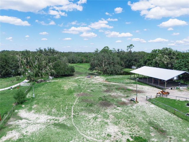 3102 THONOTOSASSA ROAD, Plant City, FL 33565