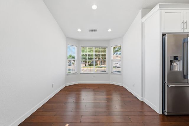 2700 Tradition Way, Modesto, CA 95355