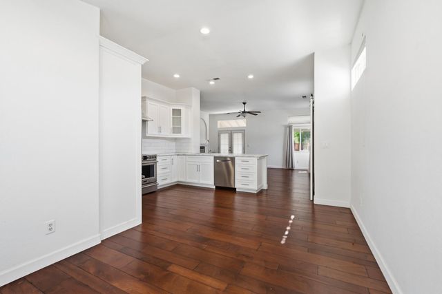 2700 Tradition Way, Modesto, CA 95355