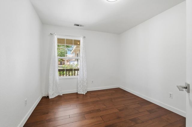 2700 Tradition Way, Modesto, CA 95355