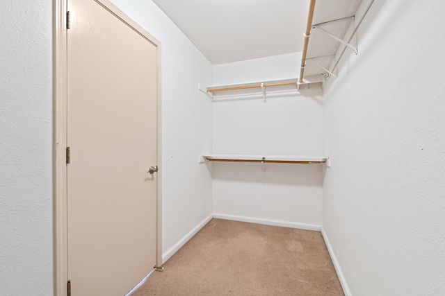2700 Tradition Way, Modesto, CA 95355