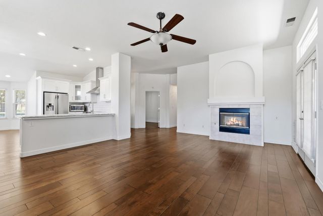 2700 Tradition Way, Modesto, CA 95355