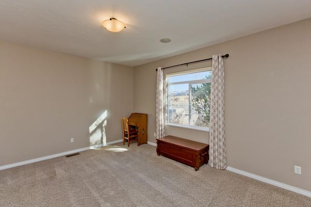 866 Summer Bend Court, Grand Junction, CO 81506