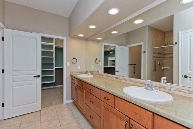 866 Summer Bend Court, Grand Junction, CO 81506