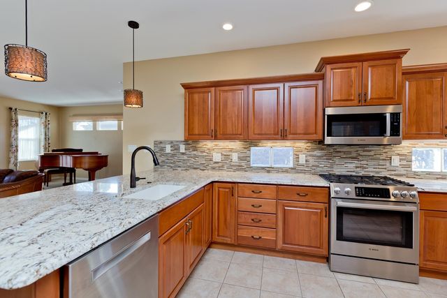 866 Summer Bend Court, Grand Junction, CO 81506