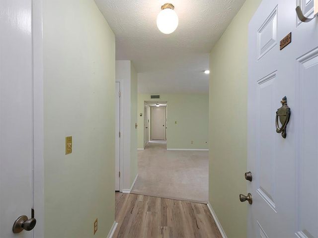 1316 Wynnes Ridge SE Circle, Marietta, GA 30067