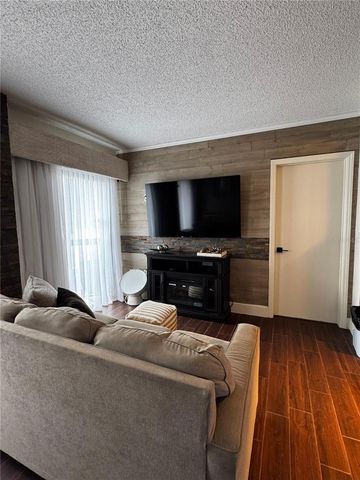 6165 CARRIER DRIVE 2702, Orlando, FL 32819