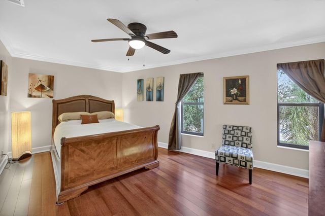 3000 NE 8th Terrace B4, Oakland Park, FL 33334