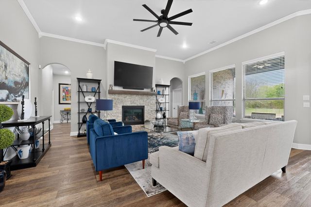 324 Ledstone Court, Rockwall, TX 75032