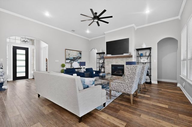 324 Ledstone Court, Rockwall, TX 75032