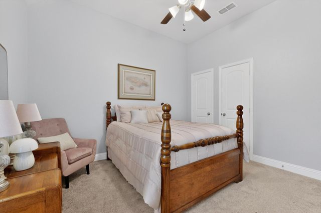 324 Ledstone Court, Rockwall, TX 75032