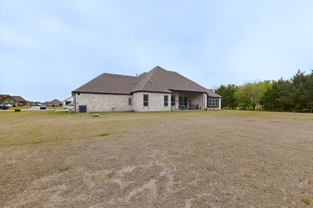 324 Ledstone Court, Rockwall, TX 75032