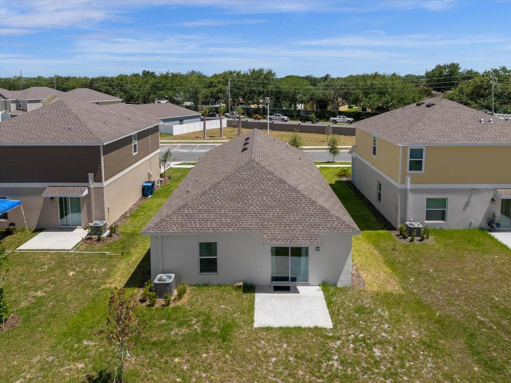 Image 20 of property listing at 622 BELL PRAIRIE CIRCLE, Lake Wales, FL 33859