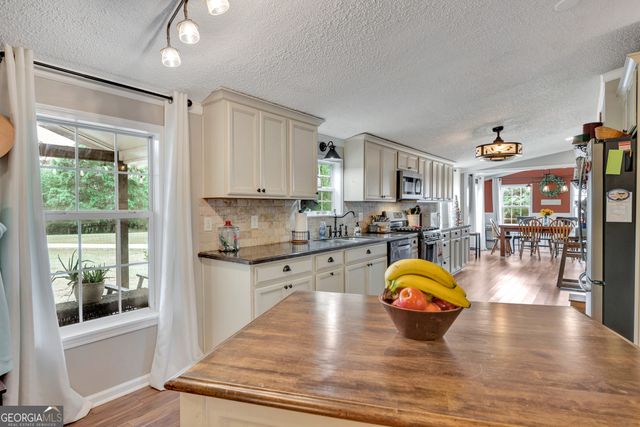 1333 Johnny Fears Road, Shady Dale, GA 31085