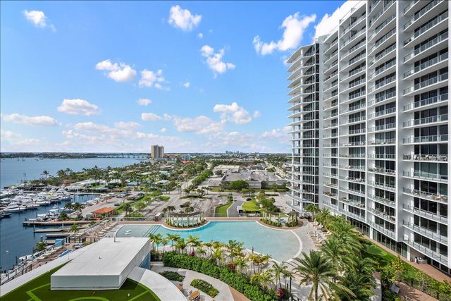220 Lake Shore Drive 1207, Lake Park, FL 33403