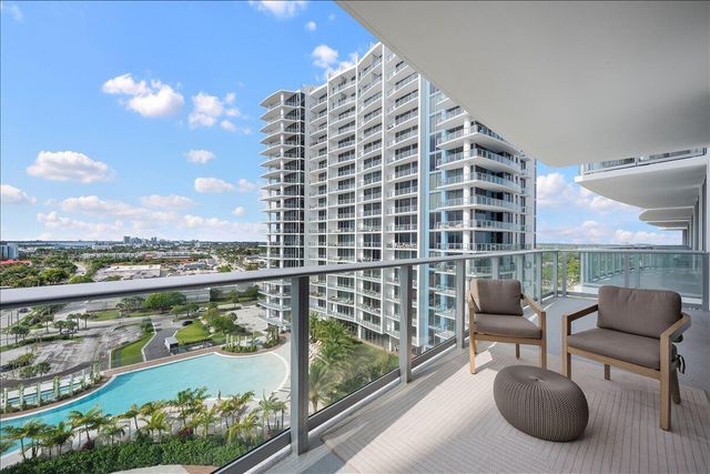 220 Lake Shore Drive 1207, Lake Park, FL 33403