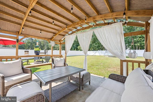 310 MONTANA TRL, Browns Mills, NJ 08015
