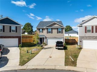 592 Tochi Court, Winston-salem, NC 27105