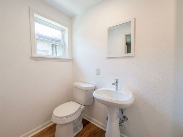 2011 N Houston Street, Fort Worth, TX 76164