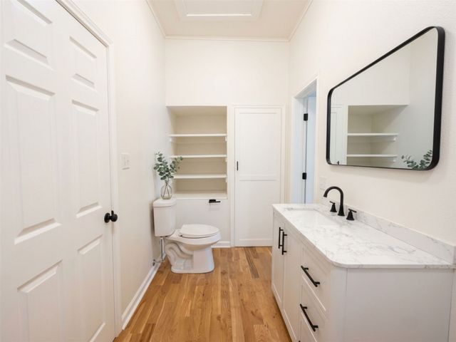2011 N Houston Street, Fort Worth, TX 76164