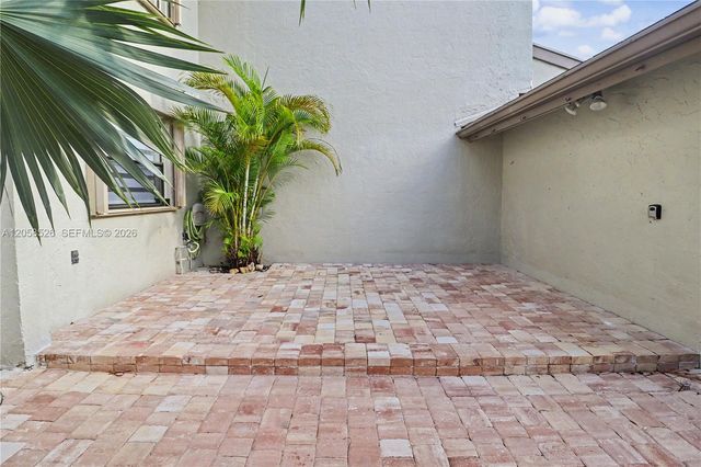 11459 SW 110th Ln, Miami, FL 33176