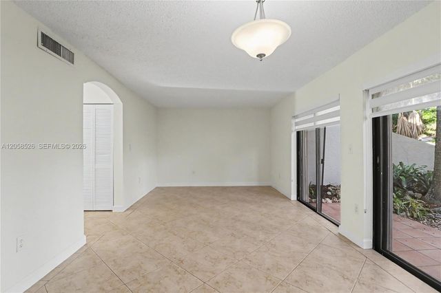 11459 SW 110th Ln, Miami, FL 33176