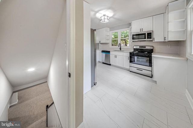 916 E BELVEDERE AVE, Baltimore, MD 21212