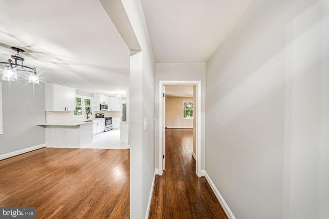 916 E BELVEDERE AVE, Baltimore, MD 21212
