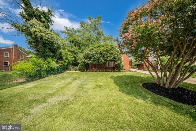 916 E BELVEDERE AVE, Baltimore, MD 21212