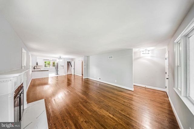 916 E BELVEDERE AVE, Baltimore, MD 21212