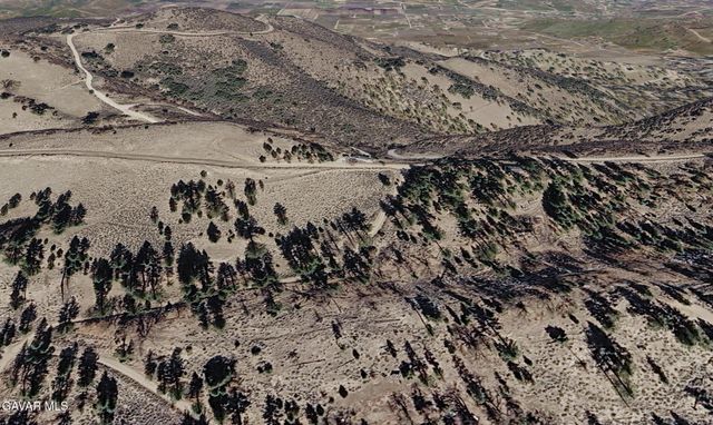 17001 Interlaken Street, Tehachapi, CA 93561