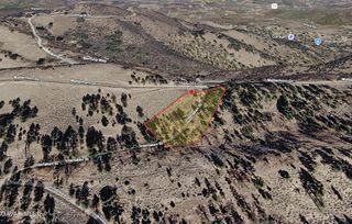 17001 Interlaken Street, Tehachapi, CA 93561